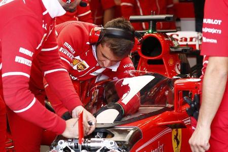 Ferrari - Shield - GP England - Silverstone - Sebastian Vettel - 2017
