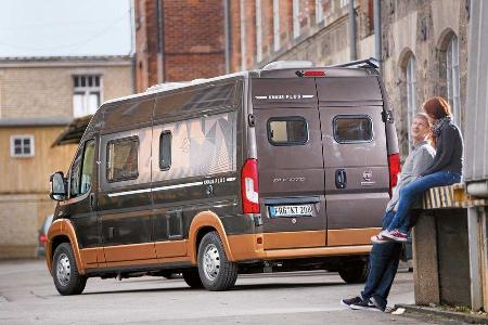 Jahreszeiten-bedingt steht der Plus auf Winterrädern mit Stahlfelgen
