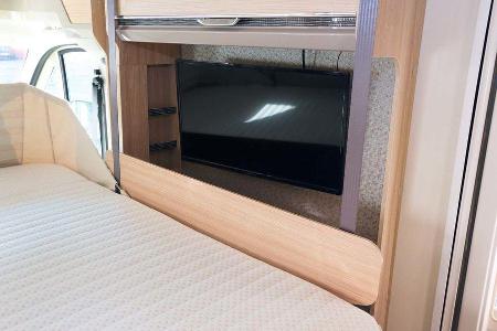 Der Herausfallschutz für das Hubbett ist fummelig und praxisuntauglich.