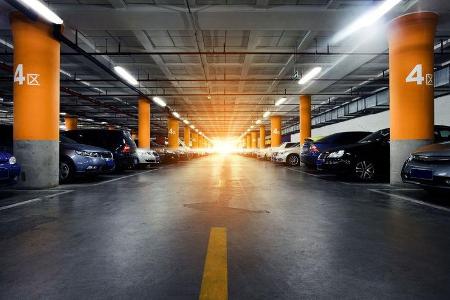 Parken Tiefgarage