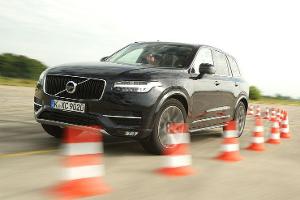 Volvo XC90 D5, Frontansicht