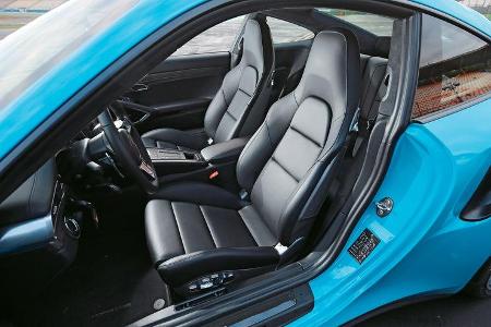 Porsche 911 Turbo, Fahrersitz