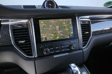 Porsche Macan, Navi