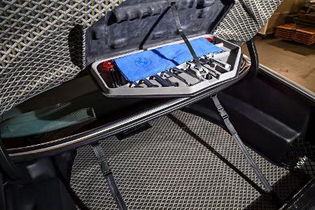 BMW 750iL E32 Individual Karl Lagerfeld