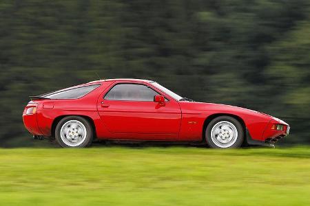 Porsche 928