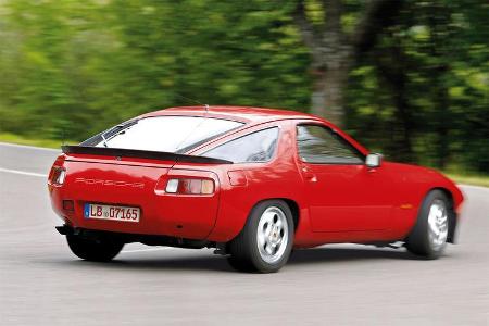 Porsche 928