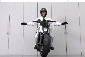 Honda Moto Riding Assist