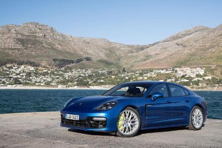 Porsche Panamera 4 E-Hybrid