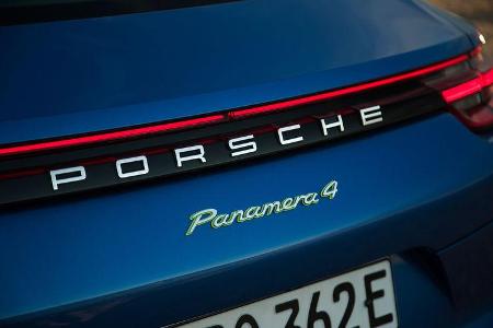 Porsche Panamera 4 E-Hybrid