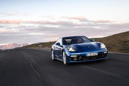 Porsche Panamera 4 E-Hybrid