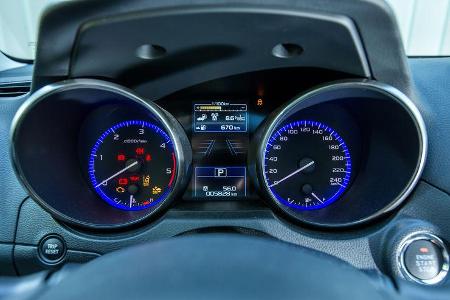 Subaru Outback 2.0D, Rundinstrumente