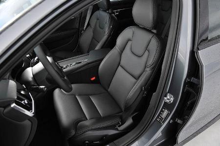 Volvo V90 Cross Country (2017)