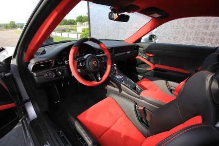 Porsche 911 GT2 RS, Goodwood 2017