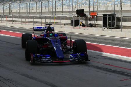 Daniil Kvyat - Toro Rosso - Formel 1 - Testfahrten - Bahrain - Mittwoch - 19.4.2017