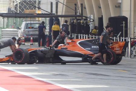 Stoffel Vandoorne - McLaren-Honda - Formel 1 - Testfahrten - Bahrain - Mittwoch - 19.4.2017