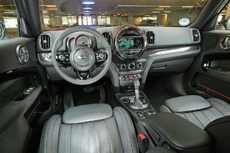 Mini Countryman Cooper S All4, Cockpit