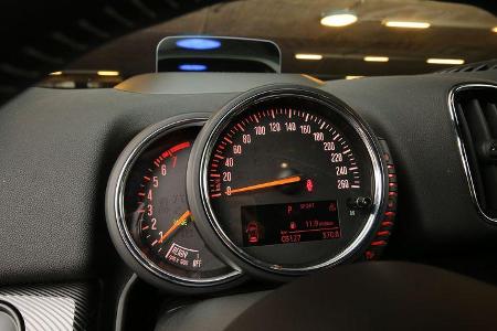 Mini Countryman Cooper S All4, Rundinstrumente
