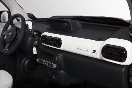 Citroën E-Mehari styled by Courrèges