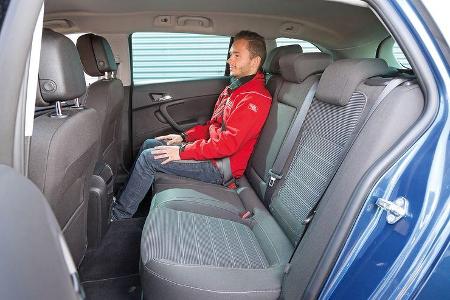 Opel Insignia Sports Tourer S.T. 2.0 CDTI, Fondsitz, Beinfreiheit