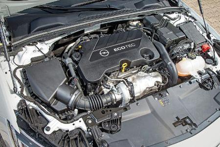 Opel Insignia Grand Sport 2.0 D Business Innovation, Motor
