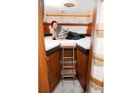 Bettenzugang mit Leiter bei Bettverbreiterung im Hobby Optima