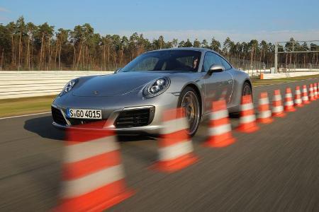 Porsche 911 Carrera S, Frontansicht, Bremstest