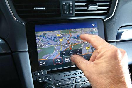 Porsche 911 Carrera S, Navi