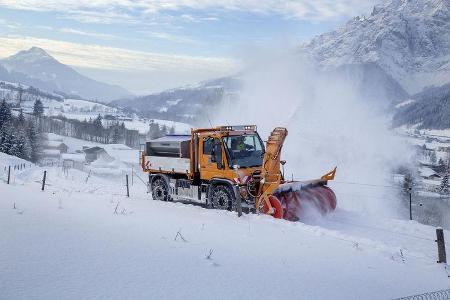 Unimog Baureihe 405 (U 300 bis U 500)