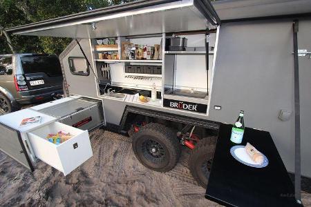 Bruder EXP-6 Offroad Caravan Australien