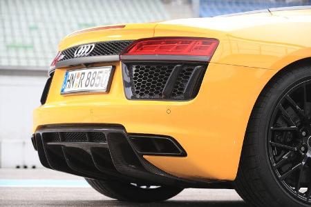 Audi R8 Spyder, Endrohre