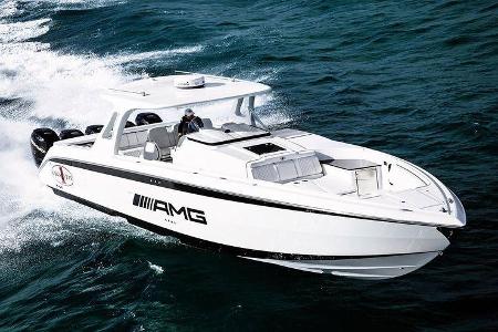 Mercedes G 63 AMG INSPIRES THE CIGARETTE 42’ HUNTRESS