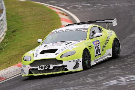 VLN - Nürburgring Nordschleife - Startnummer #128 - Aston Martin Vantage V8 - SP8