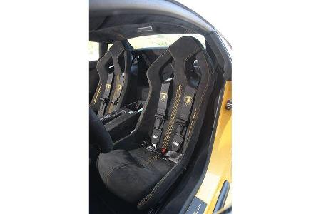 Lamborghini Gallardo Innenraum