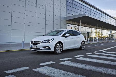 Opel Astra 2015