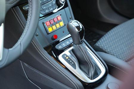 RETTMobil 2016, Einsatzfahrzeuge, Notarzt, Rettungsdienst, Opel Astra Sports Tourer