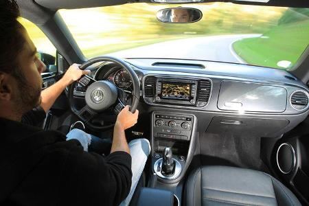 VW Beetle 2.0 TSI, Cockpit