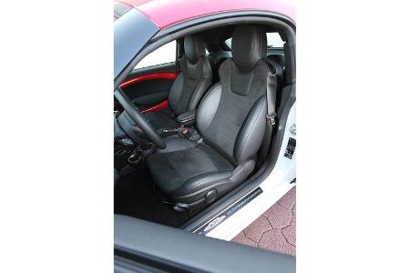 Mini Coupe Cooper Works, Sitze