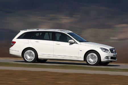 Mercedes rüstet das Basismodell der C-Klasse mit einem neuen Motor aus.