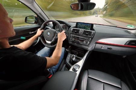 BMW 120d x-Drive, Cockpit, Fahrersicht