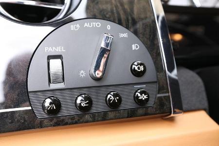 Rolls-Royce Ghost, Schalter