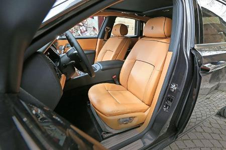 Rolls-Royce Ghost, Fahrersitz
