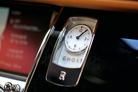 Rolls-Royce Ghost, Uhr