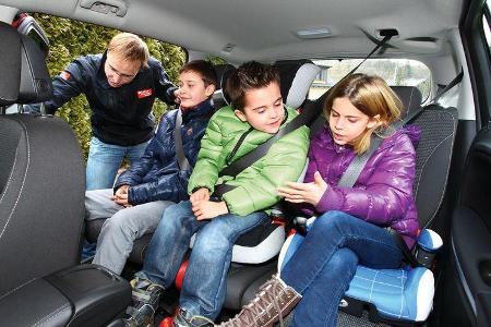 Opel Zafira Tourer 1.4 Turbo, Fond