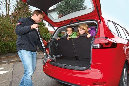 Opel Zafira Tourer 1.4 Turbo, Kofferraum