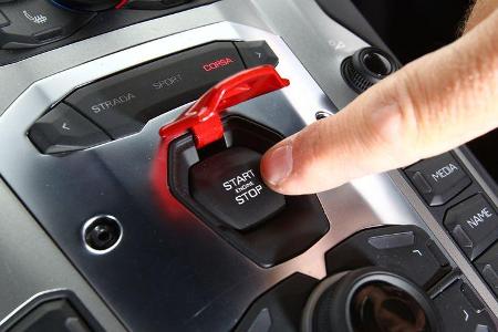 Lamborghini Aventador LP 700-4, Zündknof, Startknopf