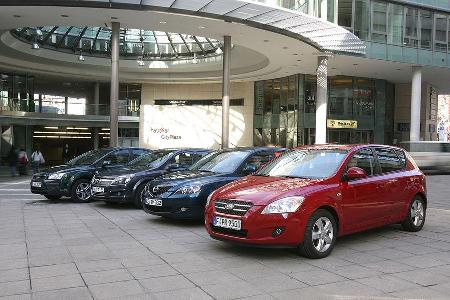 Kia Ceeâd, Mazda 3 Sport, Opel Astra und Ford Focus heißen die Kandidaten.