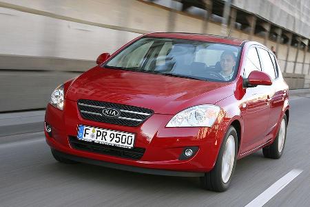 Der Kia Ceeâd will beweisen, das koreanische Autos alles andere als außen uniform ...