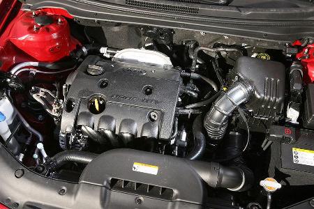 Der Kia-Motor ist stark und akustisch dominant.