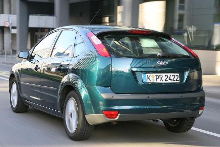 Oder besser blenden, denn in der Praxis hinterlässt der 115-PS-Motor einen wenig engagierten Eindruck.