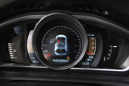 Volvo V40 D4 Summum, Rundelemente